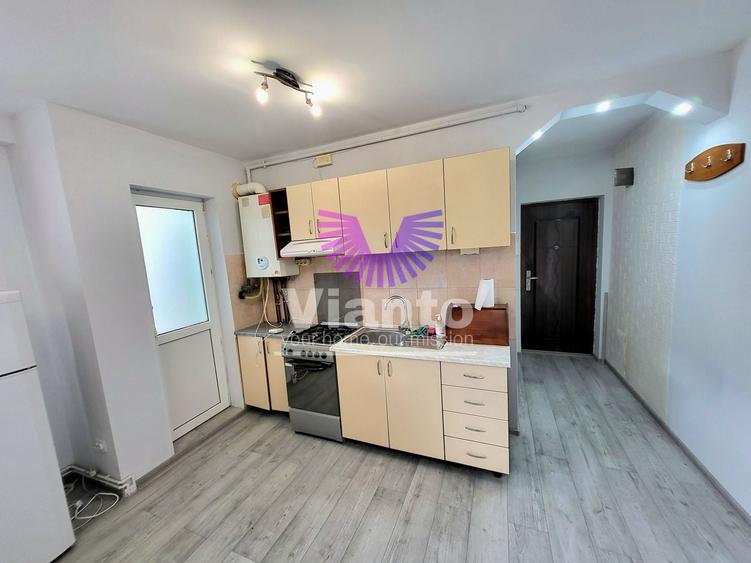 Apartament cu 2 camere nedecomandat, mobilat în Vasile Aaron