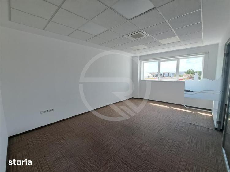 Spațiu comercial, de 275 mp, în Someșeni
