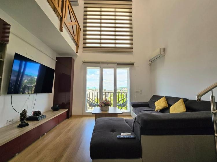 Apartament cu 3 camere semidecomandat în Ștefăneștii de Jos