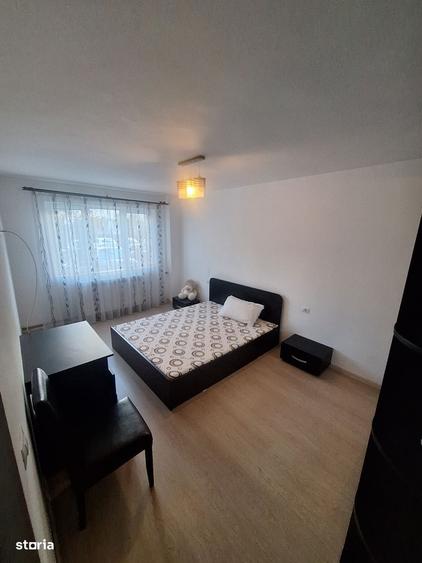 Apartament cu 2 camere decomandat în Ostroveni