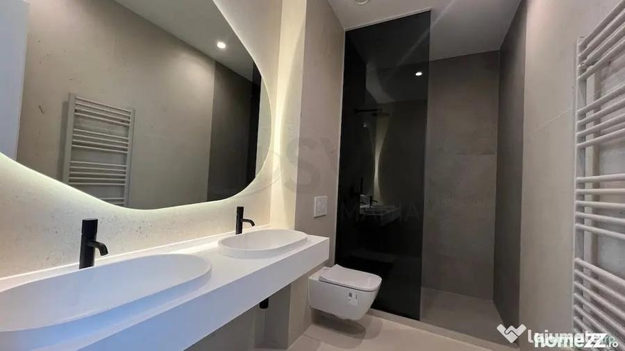 Apartament cu 3 camere decomandat în Aviației