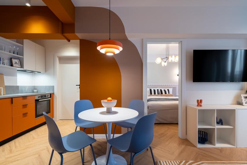 Apartament cu 2 camere semidecomandat în Calea Victoriei