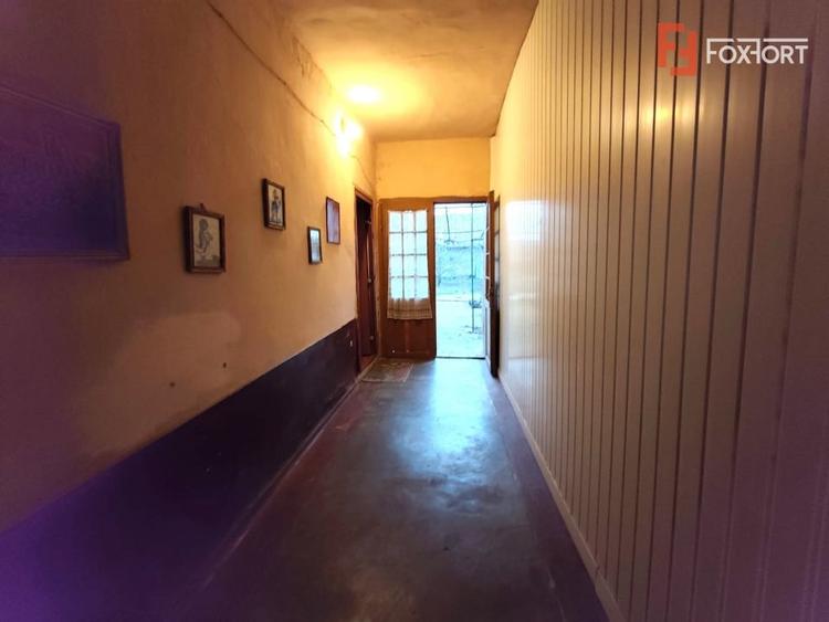 Casă individuală cu 3 camere cu Canalizare în Jimbolia