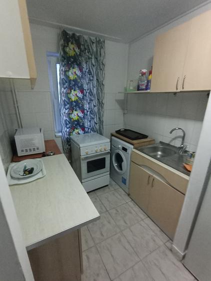Apartament cu 2 camere semidecomandat în Tomis Nord