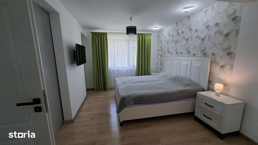 Casă cu 6 camere cu Teren 575 Mp în Central