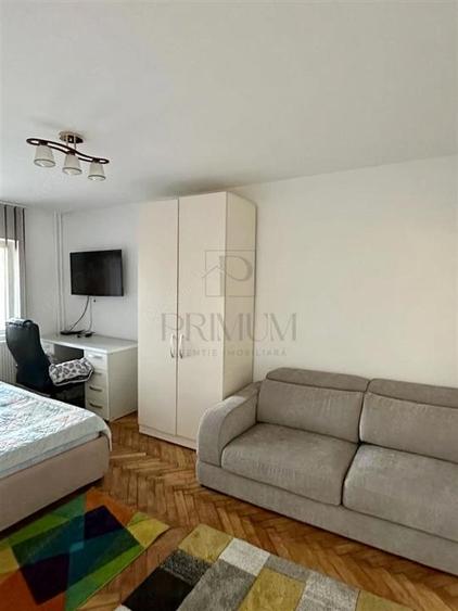 Apartament cu 2 camere decomandat, mobilat în Lipovei
