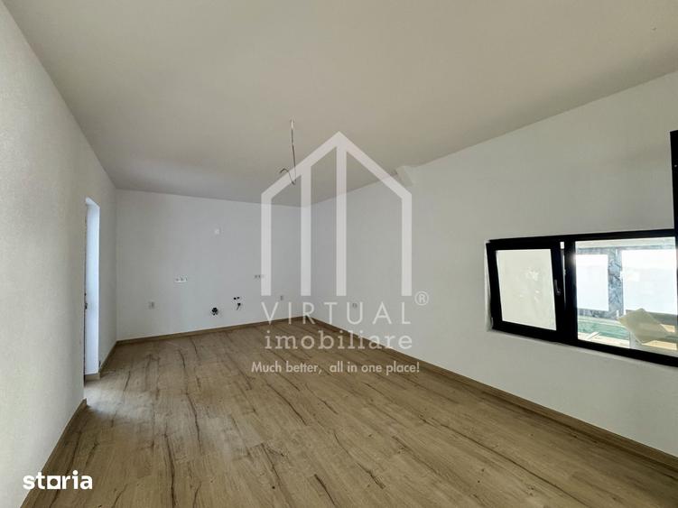 Casă cu 5 camere cu Teren 210 Mp în Cristian