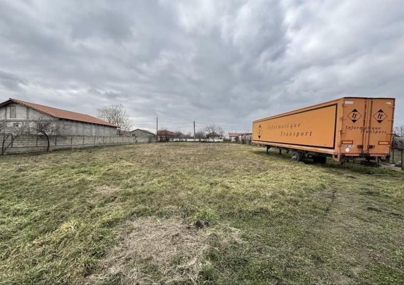 Teren de 2000 mp, în Mihail Kogălniceanu