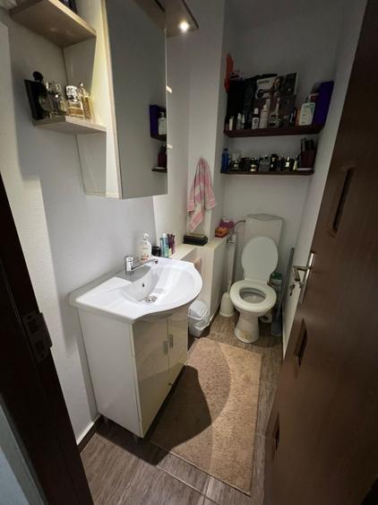 Apartament 3 camere - mobilat si utilat - etaj 2 - zona Lipovei - 18