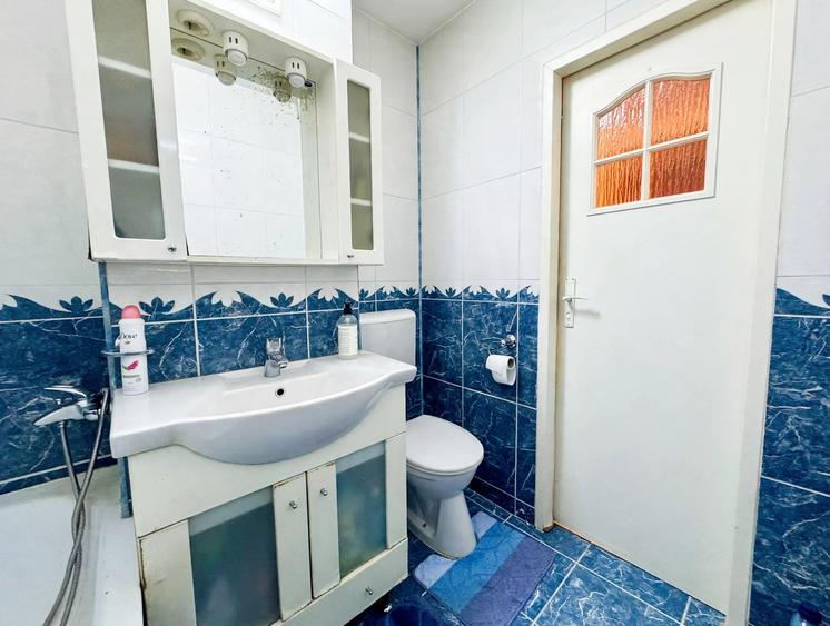 Apartament cu 3 camere decomandat, mobilat în Mănăștur