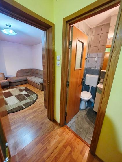 Apartament cu 2 camere semidecomandat în B-dul București