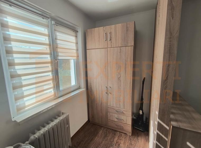 Apartament cu 2 camere semidecomandat, mobilat în Tomis Nord