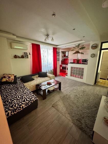 Apartament cu 3 camere decomandat, mobilat în Km 4-5