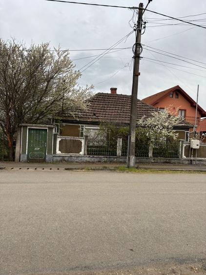 Casă cu 2 camere în Oșorhei