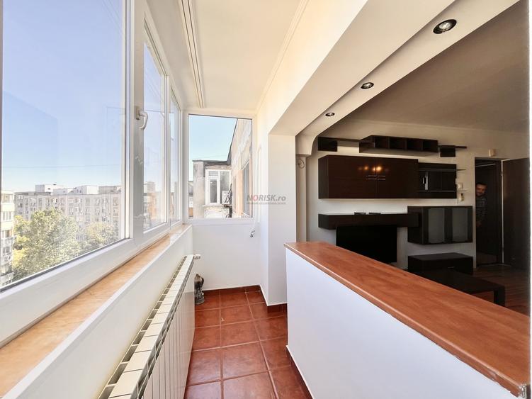 Apartament cu 3 camere decomandat, mobilat în Tineretului