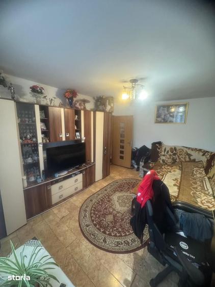 Apartament cu 3 camere decomandat în Inel I