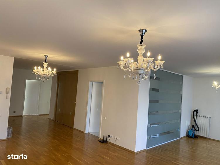Apartament cu 3 camere, mobilat în Central