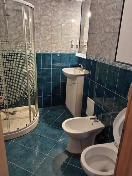 Proprietar | 2 camere decomandat, 65 mp, etaj 2, Tractorul 400. - 1