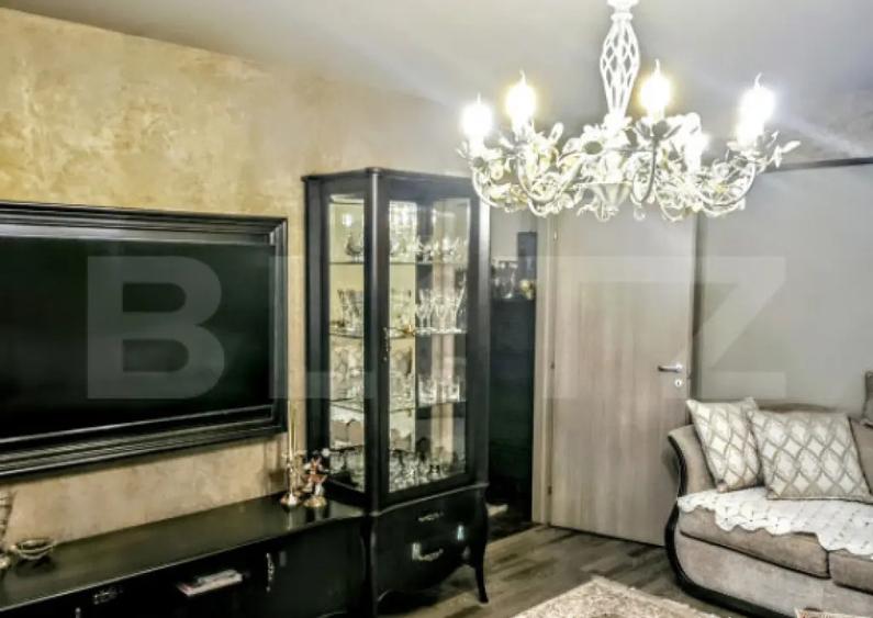Apartament cu 3 camere decomandat în Central