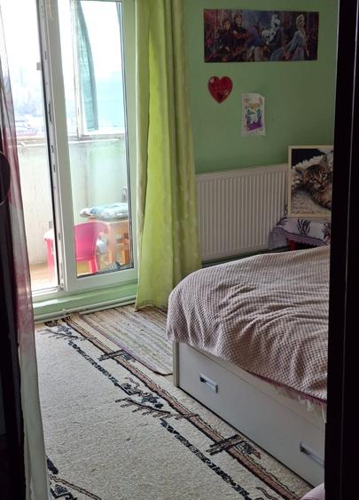 Apartament cu 3 camere decomandat în Inel II
