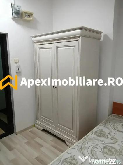 Garsonieră decomandată, mobilată în Romană