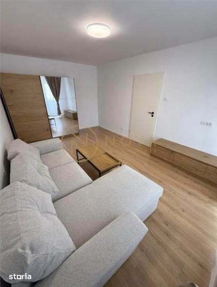Apartament cu 2 camere, mobilat în Tei