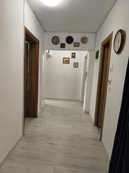 Apartament cu 2 camere decomandat în Drumul Taberei