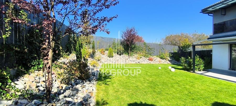 Duplex cu 4 camere cu Garaj în Borhanci
