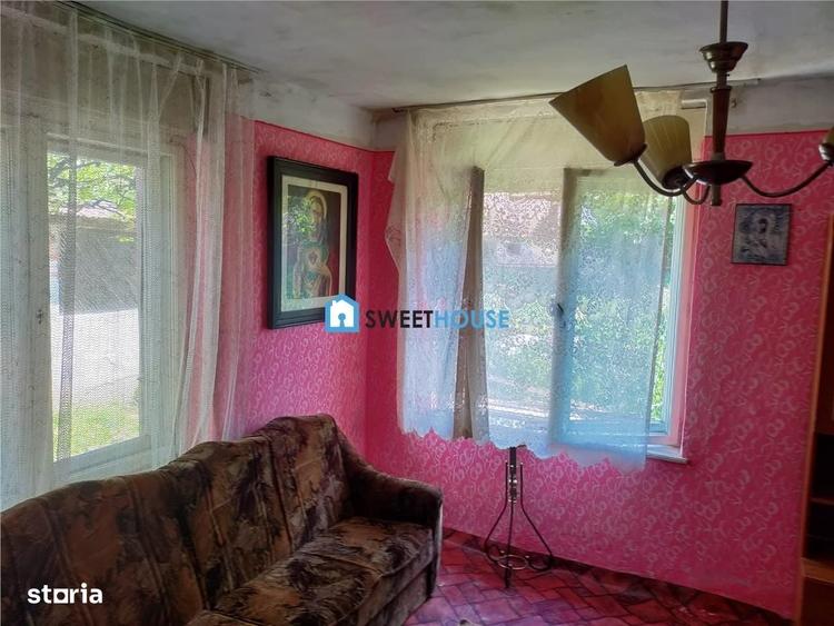 Casă cu 3 camere în Central