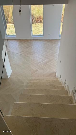Casă cu 3 camere cu Teren 321 Mp în Vidra