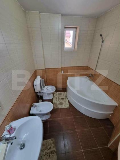 Apartament cu 3 camere decomandat, mobilat în Unirea
