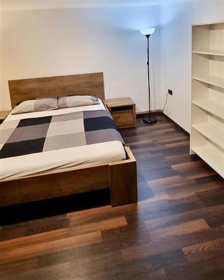 Apartament cu 3 camere circular, mobilat în Copou