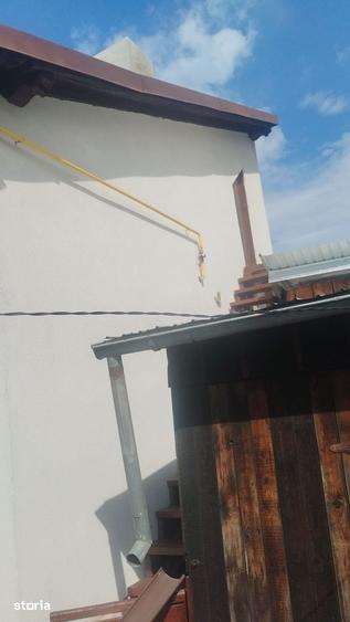 Casă cu 2 camere cu Teren 180 Mp în Central