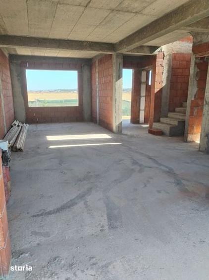 Casă cu 4 camere cu Teren 120 Mp în Calea Aradului