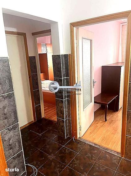 Apartament cu 3 camere decomandat în Dacia