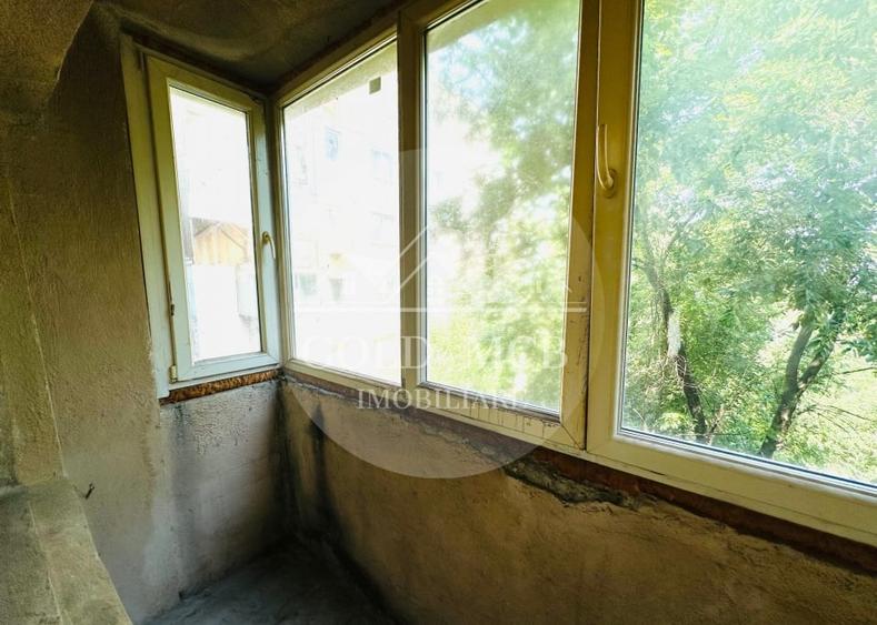 Apartament cu 4 camere decomandat, mobilat în Pantelimon