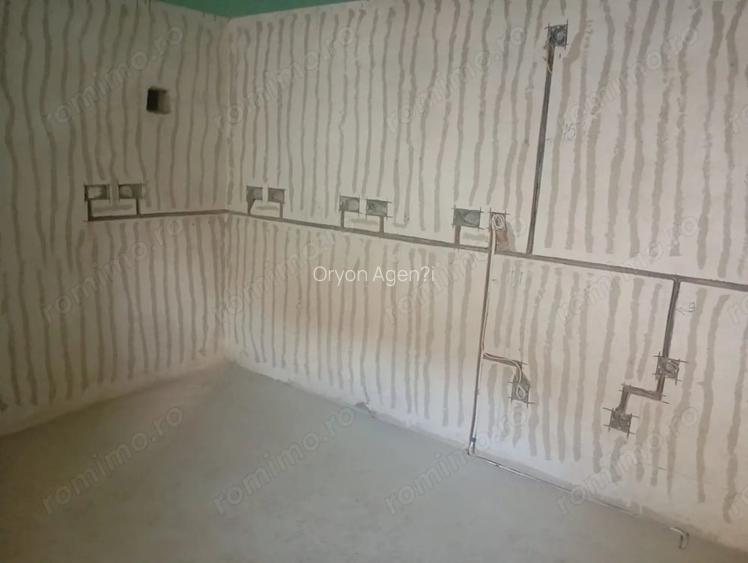 Casa cu teren generos de vanzare Stane?ti, Gorj
