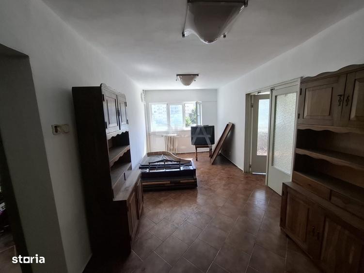 Apartament cu 3 camere decomandat în Gorjului