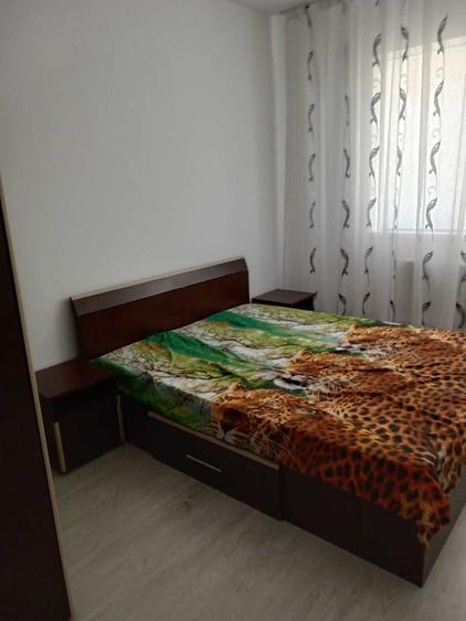 Inchiriez apartament cu doua camere si parcare in militari residence - 12