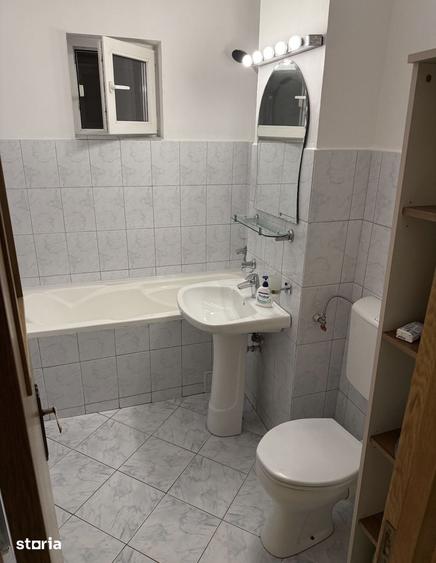 Apartament cu 2 camere decomandat în Radu Negru