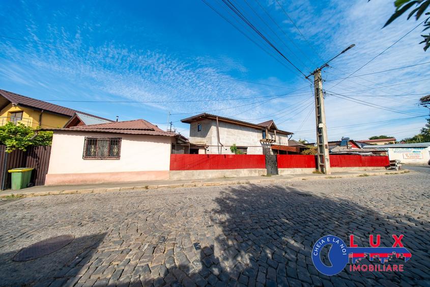 Casă individuală cu 4 camere cu Teren 187 Mp în Monumentului