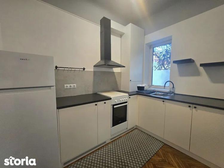 Apartament cu 2 camere decomandat, mobilat în Horea