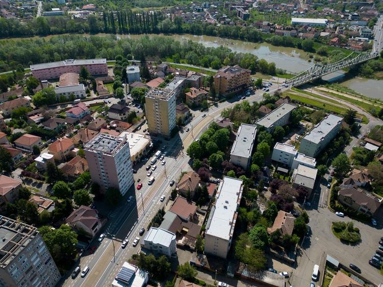 Teren Construcții intravilan de 705 mp, în Romanilor