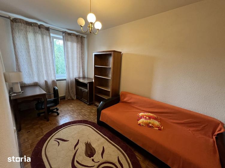 Apartament cu 3 camere decomandat în Calea Dumbrăvii