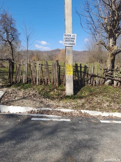 Teren de 2650 mp, în Malurile