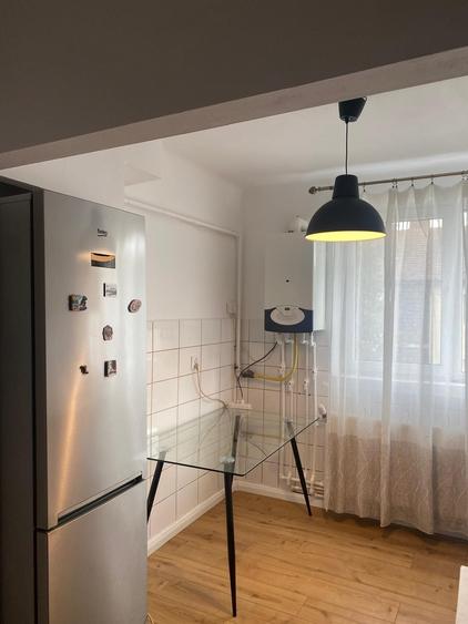 Inchiriez apartament 2 camere mobilat si utilat ultracentral - 6