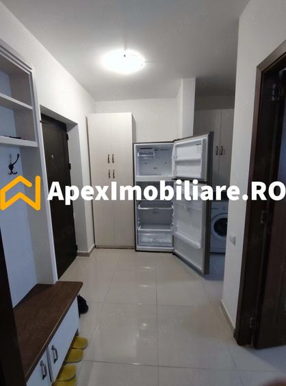 Garsonieră decomandată, mobilată în Apărătorii Patriei