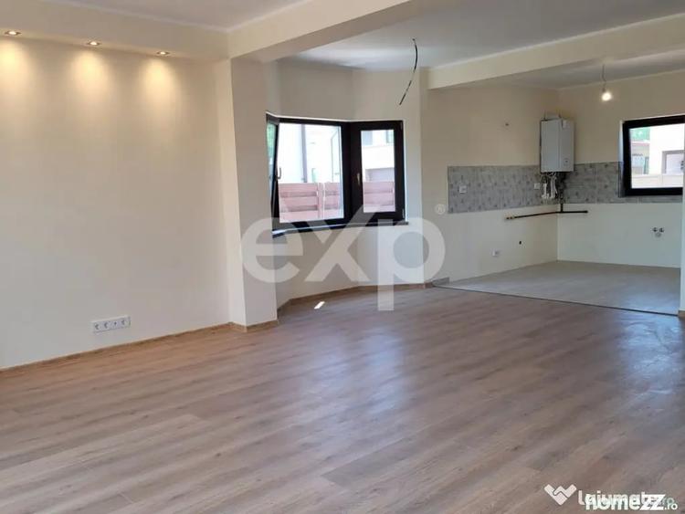 Casă cu 4 camere cu Teren 318 Mp în Corbeanca