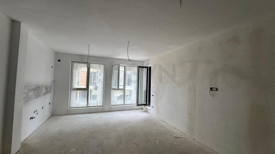 Apartament cu 2 camere decomandat în Pipera