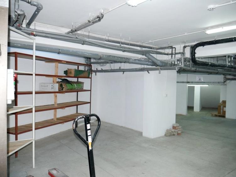UNIRII, 105 MP PARTER + (95 MP SUBSOL),  MAGAZIN/SHOWROOM, COMISION 0% - 11